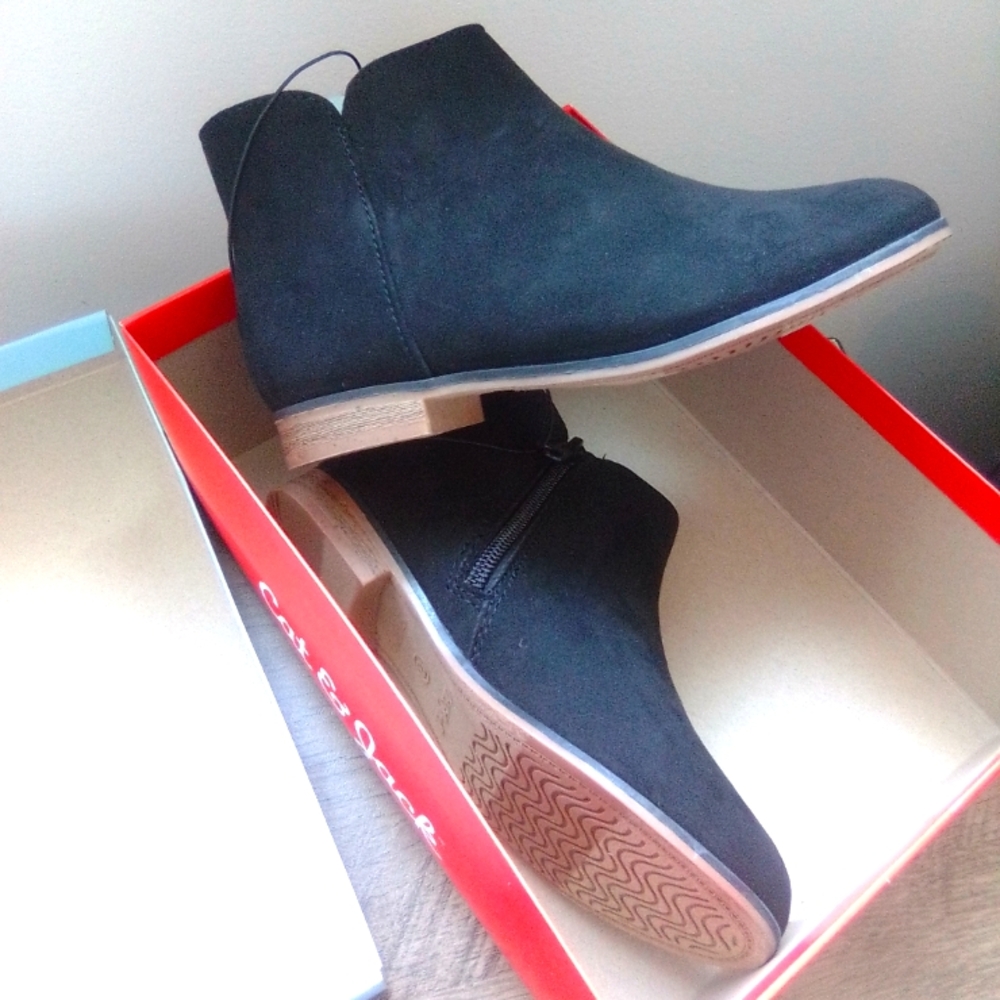 NWT Cat & Jack Zipper Ankle Boots